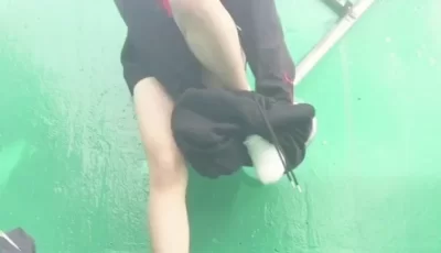 [转载搬运] 学生妹【允儿】自拍视频裸舞楼梯间停车场紫薇、啪啪 [28V+4890M][磁力链接]