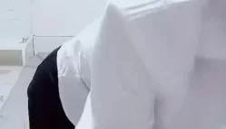 [转载搬运] 【上门按摩】APP上叫了个上门按摩，骚逼女技师指滑挑逗勾引顾客 [1V8p+526MB][磁力链接]