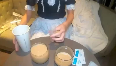 [自行打包] 伪娘用膀胱装奶茶 送外卖 [1v+100m][百度盘]