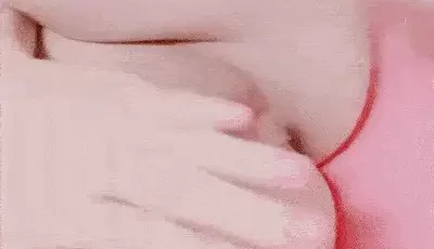 [转载搬运] 难得一见极品身材！一对豪乳又白又大！无毛一线天馒头b... [2+2084MB][磁力链接]