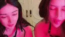 [转载搬运] 潘娇娇 温心怡 核弹巨乳，拉拉双胸对决跳骚舞 [8v+1g][百度盘]