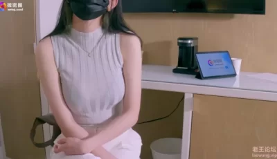 [转载搬运] E奶爆乳女销售权色交易 多汁嫩穴犹如水龙头 爆艹无 [1+1g][百度盘]