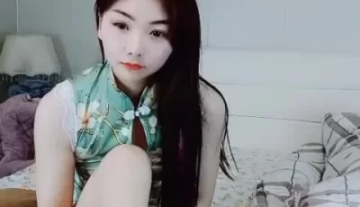 [转载搬运] 旗袍美人，黑框眼镜，高跟性爱，真是难得一见 [1+332m][百度盘]