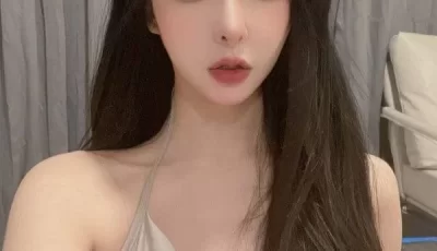 [转载搬运] 极品福利姬大尺度反差母狗 [8V多P+9G][磁力链接]