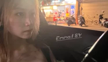 [自行打包] 八字大奶反差婊【Emma18Y】付费福利，女邻居失恋酒醉街边 [9V 560P+3.81G][百度盘]
