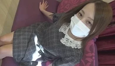 FC2PPV-1274494 【個人撮影】えりな21歳　容姿端麗お嬢様系パイパン娘に大量中出し [1:06:23]