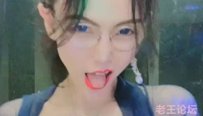 无敌深喉女主播跟着节奏坐地插逼 [35:40]