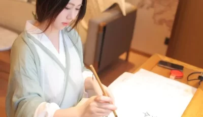 <b style='color: red;'>[已失效] </b>[转载搬运] 秀人网 蛋蛋宝 古风 绿色汉服 反差大尺度 [82P+4V+137M][百度盘]