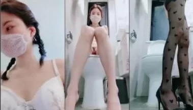九头身【170cm顶级美腿女神】第一骚女卫生间自慰，振动棒猛操高潮多次狂喷，美臀骑坐，假屌深插骚逼. [1:34:34]