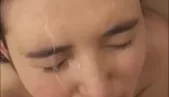 高颜值少数民族兰州拉面老板娘，颜射在脸上，犹如精液洗脸 [03:01]