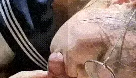 [转载搬运] 天上的飞机最快 地上的眼镜最骚，白天在学校是乖学生 晚... [9v+250m][百度盘]