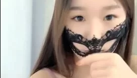 颜值不错苗条嫩妹子性感吊带. [26:02]