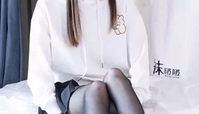 [转载搬运] 袜啵啵-稚予-板鞋连衣裙黑丝美腿[140P+1V／1.6G 百度网盘] [140p1v+1.6G][百度盘]