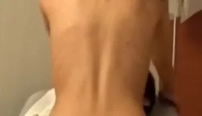 [转载搬运] 合法萝莉，瘦，高颜值，美少女，没几个看过的，清纯 [1+4.76G][磁力链接]