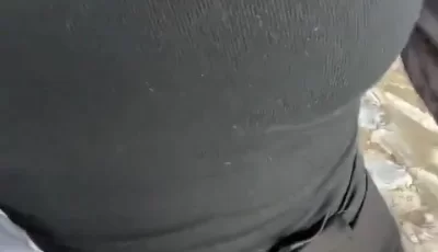 [自行打包] 路过少妇房东所在地，三请八邀的才出来，按在河摊上操... [1v+345m][百度盘]