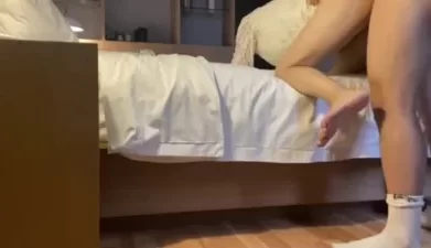 已婚性感翘臀人妻和男同事偷情对白淫荡 [28:38]
