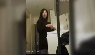 韩国御女 漂亮韓國姐姐69後順勢騎上來 超強騎功很快便繳械 [17:44]