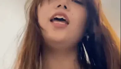 [自行打包] 戴眼镜的女孩被调教成母狗了 巨反差 [1v+500M][百度盘]