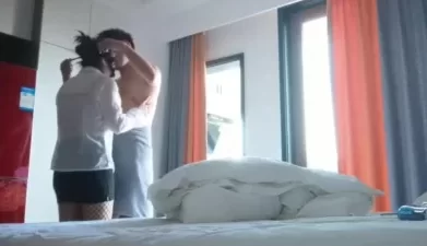 偷情泄密漂亮熟女阿姨偷情小伙要想要快点痒痒 [28:30]