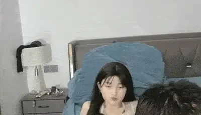 [转载搬运] 極品尤物！清純美少女！新花樣胖大叔玩穴，清洗器逼裏... [1+1065MB][磁力链接]
