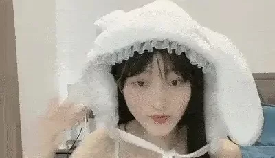 [转载搬运] 極品尤物！清純美少女！被胖大叔随意玩弄，手指扣入小... [1+841MB][磁力链接]