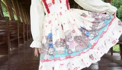 [转载搬运] 初夏女神-双双~【逛游乐场】JK女生制服性感白丝美腿 [140p1v+0.9G][百度盘]