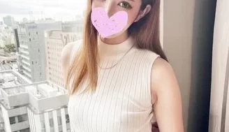 FC2PPV3067682 激似板○友美正妹被無套內射緊緻白虎嫩穴 [29:58]