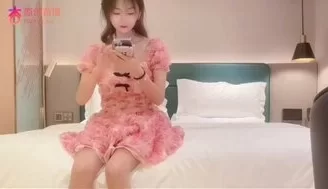 网红花錢就能操高顏值模特 黑絲美腿勾魂騷叫不要不要 [25:31]