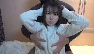 FC2PPV3069451 高冷冰山美人被按摩棒和肉棒雙重夾擊下 淫水狂噴浪蕩呻吟[Part1] [1:17:41]