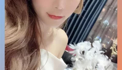 [自行打包] 【芝芝Booty〗榜一大哥3P丰臀美乳性爱剪辑流出 很可爱 [205p+1v+692M][百度盘]