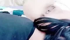 大屁股骚女人都这么骚吗？倒立着让小哥用双道具抽插逼逼和菊花，撅着屁股让小哥玩弄，带上假鸡巴草她 [00:21]