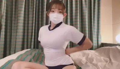 [自行打包] 【外网精选极品小仙女】国外约炮大神kuhuhu18岁女孩身穿学... [1v+322m][百度盘]