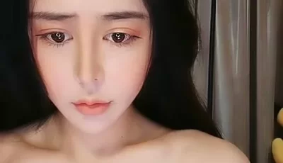 [自行打包] 大长腿眼镜御姐 真空丝袜诱惑【空乘馨馨】超劲爆抖19 [1v+820m][百度盘]