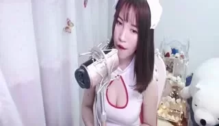 粉嫩主播护士装卖声 [05:10]