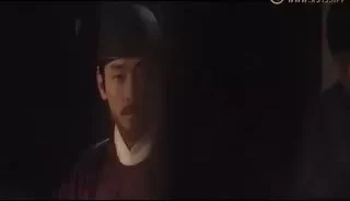 《奸臣》是2015年韩国限制级电影 [2:07:12]