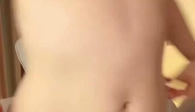 [自行打包] 满眼风情有味道的极品少妇一个人镜头前发骚诱惑，全程... [1v+1.98g][百度盘]