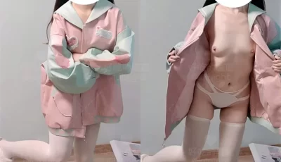 [转载搬运] 好吃的鹿鹿@luluight –  顶级Cos白虎萝莉 私拍福利 [309PnV+1.13G][百度盘]