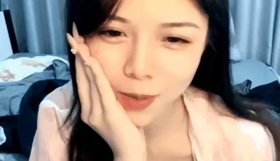 [自行打包] 【学妹007】 嫩妹自我安慰 中出操的骚叫25年3月_4月合集 [18v+43.7g][百度盘]