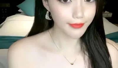 [自行打包] 疯狂车模【小鱼姬】制服姐姐抖臀热舞 抖奶诱惑自慰39 [1v+437m][百度盘]