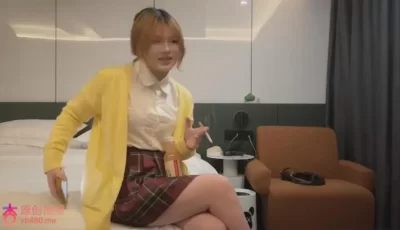 [转载搬运] 探花欧阳克酒店约炮 一个刚下海的JK萌妹子浑身雪白一开... [1V+384MB][磁力链接]