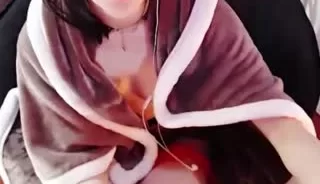 坚挺奶子配小巧奶头真诱惑 [20:10]