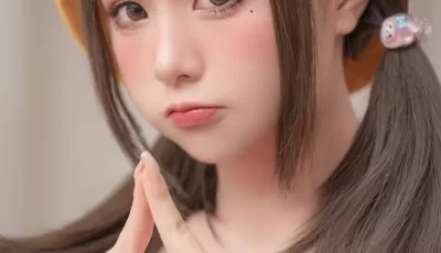 [自行打包] 极品美女福利姬 白嫩可人小萝莉 清纯诱人白嫩大奶 极品... [P99-1v+112M][百度盘]
