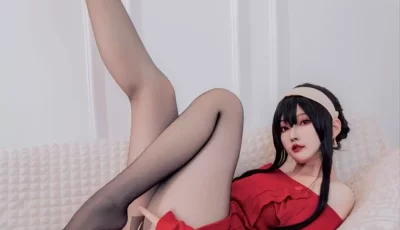 [转载搬运] Natsuko夏夏子 – 约尔红毛衣[36P+1V-483.3M] [36P1V+483M][百度盘]