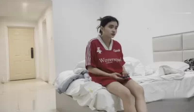 [转载搬运] 丝袜控泡良达人曹先生无套内黑丝G罩杯爆乳球衣美女各种... [1V+677MB][磁力链接]