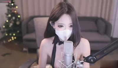 <b style='color: red;'>[已失效] </b>[转载搬运] 裸舞骚舞天花板播音系女神yaya_86超级大合集 [NV+8.35GB][百度盘]