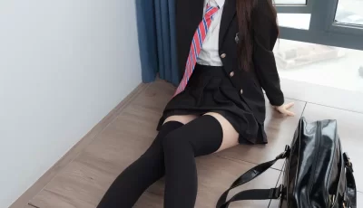 [转载搬运] 小恩  稀缺内部万元定制流出 完美露脸美少女 捆绑调教私... [521P+6V+15G][百度盘]
