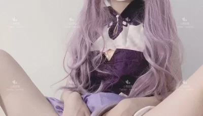 [转载搬运] 【小熊软糖】粉嫩萝莉cosplay私拍福利！ [7v+1.13g][百度盘]
