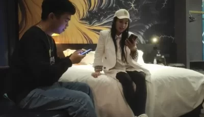 约出来赚奶粉钱的兼职孕妇自称还会看相. [58:37]