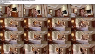 [转载搬运] 「Sexy_Yuki」女神被后入疯狂打桩，无比满足，就算被干到说不要了，仍旧女上骑乘 [1v+919M][磁力链接]