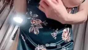 [转载搬运] 巨乳骚货主播 NPXVIP（Namprikk）翠绿旗袍珍珠乳链 [2+714M][百度盘]